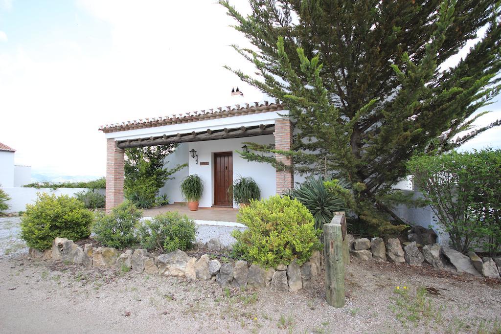 Casas De Cantoblanco Vinuela Exterior photo